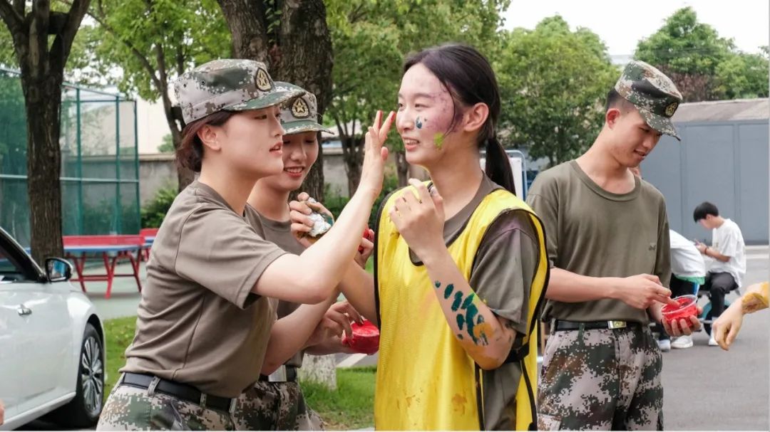 乐跑悦活,心向未来 | 健心“彩虹跑”FUN肆多巴胺! 乐跑悦活,心向未来 | 健心“彩虹跑”FUN肆多巴胺!