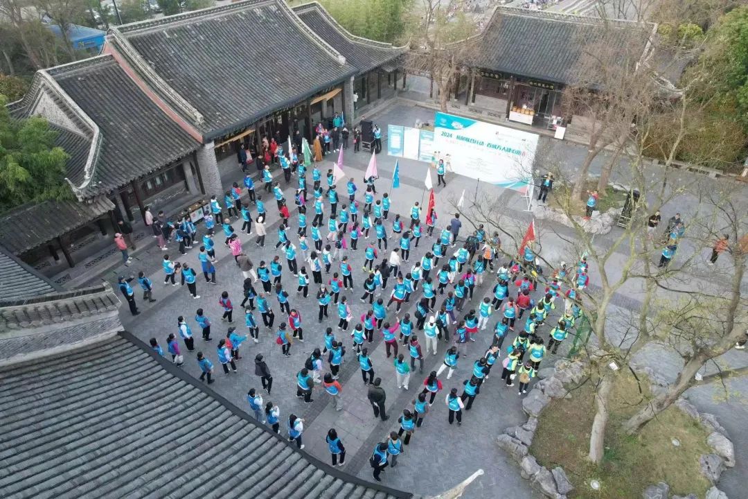 扬州：彩旗招展，欢乐奔跑|2024百城万人健心跑回顾